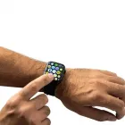 Smartwatch destacando funcionalidades como controle remoto e monitor de saúde - 2019249