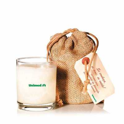 Kit SPA com vela aromática, embalagem em tecido natural e tag personalizada
