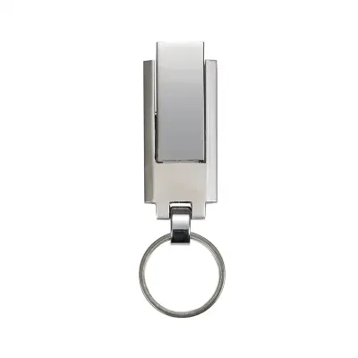 Pen drive grande de metal com chaveiro