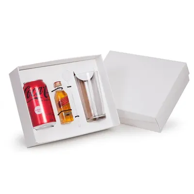 Kit em caixa de papel, Whisky Jhonnie Walker, copo de vidro e Coca-cola l