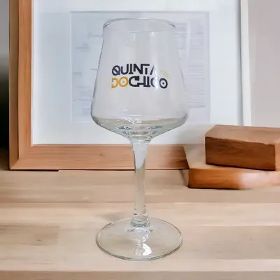 Taça de Vidro para Cerveja Konik 330ml com Logo